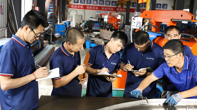 拉彎公式用于計(jì)算梁或其他結(jié)構(gòu)件在受到拉力作用下的北京拉彎加工廠變形和應(yīng)力