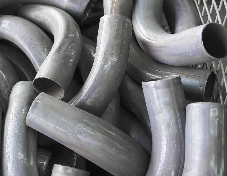 北京拉彎廠在加工不銹鋼彎頭時(shí)的注意事項(xiàng)